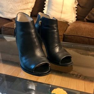 Kenneth Cole New York Open Toe Booties 7.5